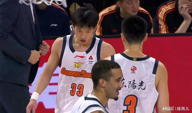 终于来了！CBA暴力双能卫确定下家，曾被广东队点名要人？
