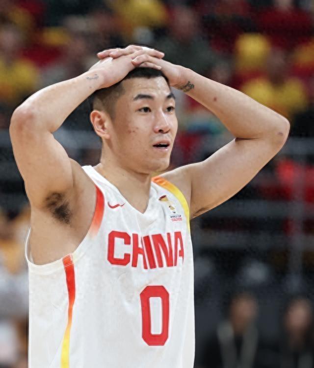 0点12分！山东男篮核心高诗岩迎坏消息，赴美康复，期待王者归来