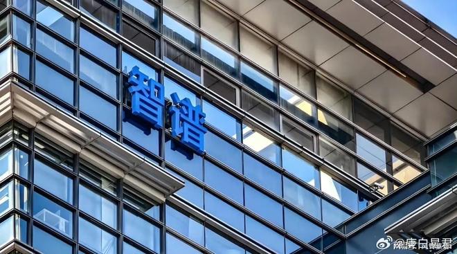 为什么中国开源模型能在硅谷安全战中破局？