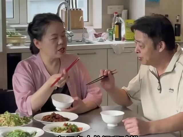 亚运会乒乓球:世界亚军出局!1:3早田希娜,张本美和3:0锁定奖牌